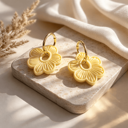Amaia Spring – Créoles Fleur Giallo