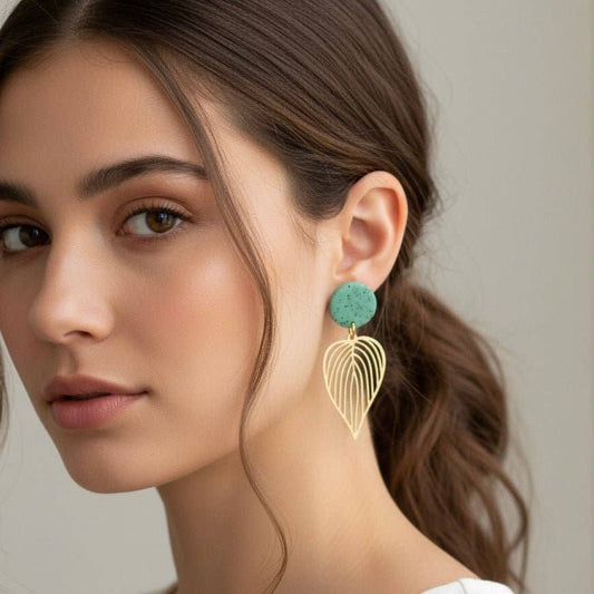 GRACE – Boucles Pâte Polymère Pendentif Doré 18k